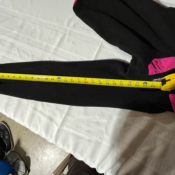 Vintage 80’s Patagonia pullover with Fluorescent pink trim womens size small - Picture 4 of 6